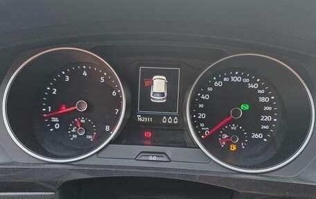 Volkswagen Tiguan II, 2020 год, 2 500 000 рублей, 3 фотография