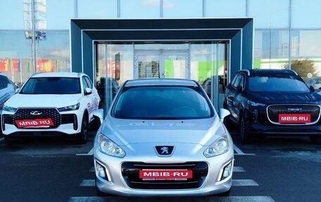 Peugeot 308 II, 2011 год, 550 000 рублей, 2 фотография