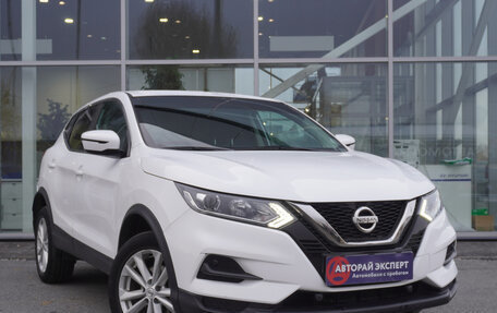 Nissan Qashqai, 2020 год, 1 975 000 рублей, 3 фотография