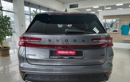 Skoda Kodiaq, 2025 год, 6 100 000 рублей, 4 фотография