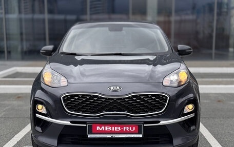 KIA Sportage IV рестайлинг, 2019 год, 1 800 000 рублей, 3 фотография