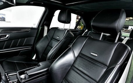 Mercedes-Benz E-Класс AMG, 2013 год, 4 400 000 рублей, 14 фотография