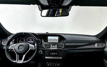 Mercedes-Benz E-Класс AMG, 2013 год, 4 400 000 рублей, 30 фотография