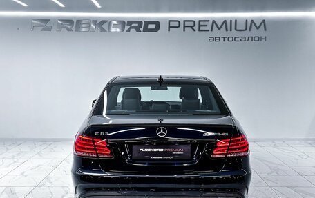 Mercedes-Benz E-Класс AMG, 2013 год, 4 400 000 рублей, 36 фотография