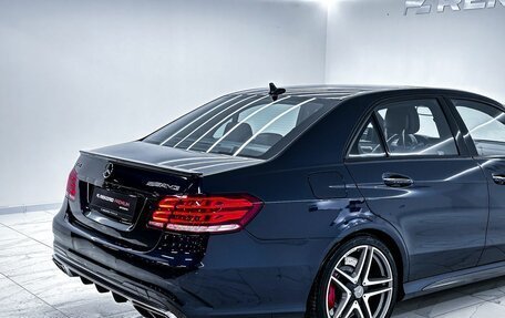 Mercedes-Benz E-Класс AMG, 2013 год, 4 400 000 рублей, 38 фотография