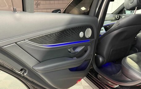 Mercedes-Benz E-Класс, 2021 год, 5 990 000 рублей, 21 фотография