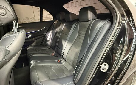 Mercedes-Benz E-Класс, 2021 год, 5 990 000 рублей, 22 фотография