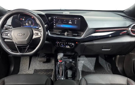 Chevrolet Trax, 2024 год, 1 900 000 рублей, 9 фотография