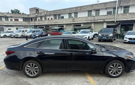 Toyota Avalon, 2021 год, 2 250 000 рублей, 7 фотография