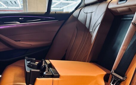 BMW 5 серия, 2017 год, 3 100 000 рублей, 9 фотография