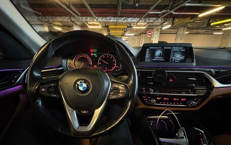 BMW 5 серия, 2017 год, 3 100 000 рублей, 8 фотография