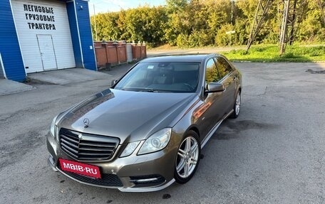 Mercedes-Benz E-Класс, 2011 год, 1 570 000 рублей, 1 фотография