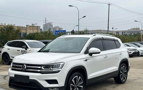 Volkswagen Tharu, 2022 год, 1 540 000 рублей, 1 фотография