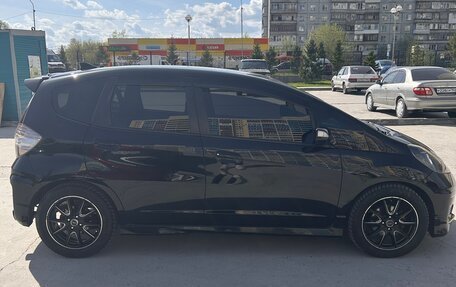 Honda Fit III, 2011 год, 1 000 000 рублей, 10 фотография