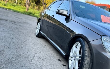 Mercedes-Benz E-Класс, 2011 год, 1 570 000 рублей, 11 фотография