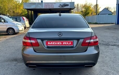 Mercedes-Benz E-Класс, 2011 год, 1 570 000 рублей, 6 фотография