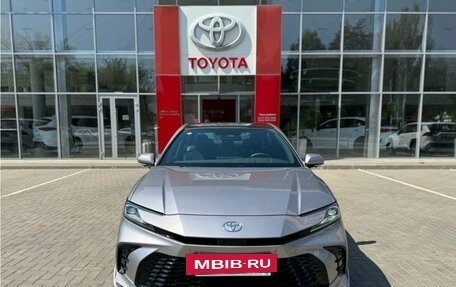 Toyota Camry, 2025 год, 4 990 000 рублей, 2 фотография