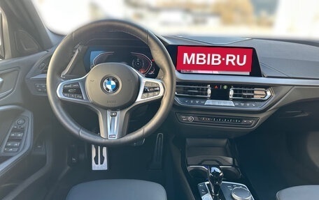 BMW 1 серия, 2024 год, 4 291 892 рублей, 9 фотография