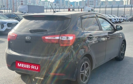 KIA Rio III рестайлинг, 2013 год, 740 000 рублей, 3 фотография