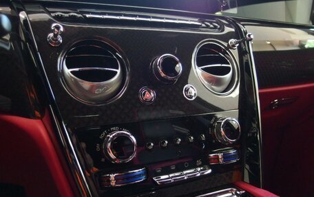 Rolls-Royce Cullinan, 2025 год, 46 700 000 рублей, 29 фотография