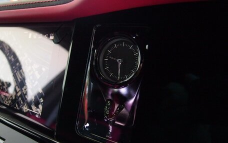 Rolls-Royce Cullinan, 2025 год, 46 700 000 рублей, 30 фотография