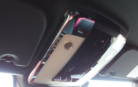 Rolls-Royce Cullinan, 2025 год, 46 700 000 рублей, 32 фотография