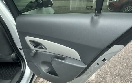 Chevrolet Cruze II, 2010 год, 565 000 рублей, 11 фотография