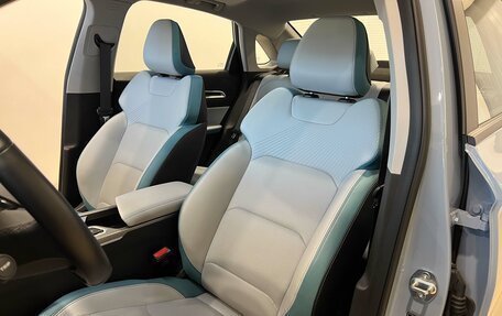 Geely Emgrand, 2023 год, 1 700 000 рублей, 10 фотография