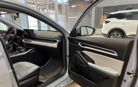 Geely Emgrand, 2023 год, 1 700 000 рублей, 21 фотография