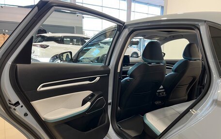 Geely Emgrand, 2023 год, 1 700 000 рублей, 28 фотография