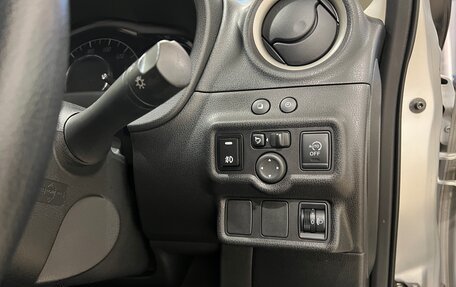 Nissan Note II рестайлинг, 2013 год, 910 000 рублей, 13 фотография