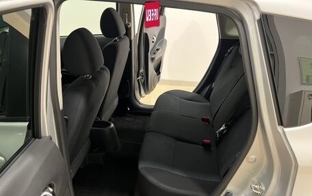 Nissan Note II рестайлинг, 2013 год, 910 000 рублей, 24 фотография