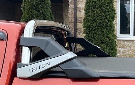 Mitsubishi L200 IV рестайлинг, 2019 год, 3 430 000 рублей, 2 фотография