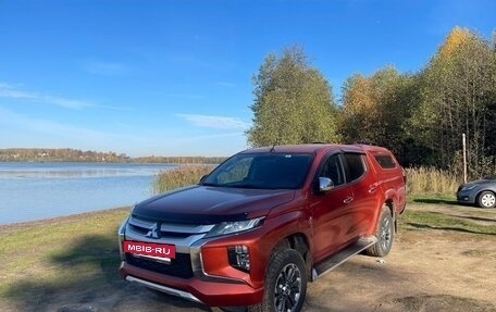 Mitsubishi L200 IV рестайлинг, 2019 год, 3 430 000 рублей, 4 фотография