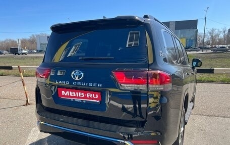 Toyota Land Cruiser, 2022 год, 12 700 000 рублей, 6 фотография