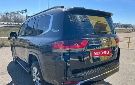 Toyota Land Cruiser, 2022 год, 12 700 000 рублей, 8 фотография