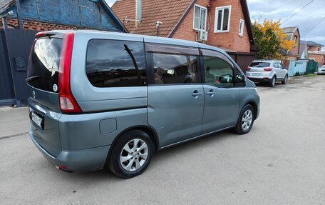 Nissan Serena III, 2010 год, 880 000 рублей, 2 фотография