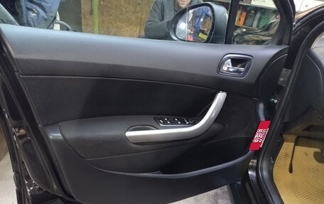 Peugeot 308 II, 2008 год, 300 000 рублей, 16 фотография