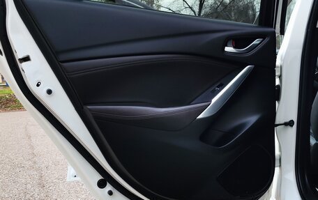 Mazda 6, 2016 год, 2 190 000 рублей, 37 фотография