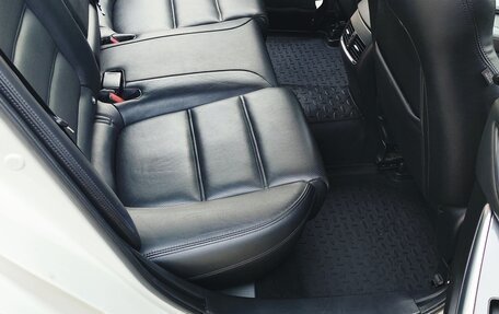 Mazda 6, 2016 год, 2 190 000 рублей, 34 фотография