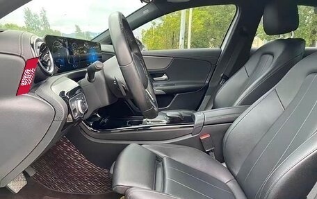 Mercedes-Benz A-Класс, 2021 год, 2 000 000 рублей, 7 фотография