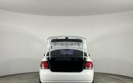 Volkswagen Polo VI (EU Market), 2015 год, 955 000 рублей, 9 фотография