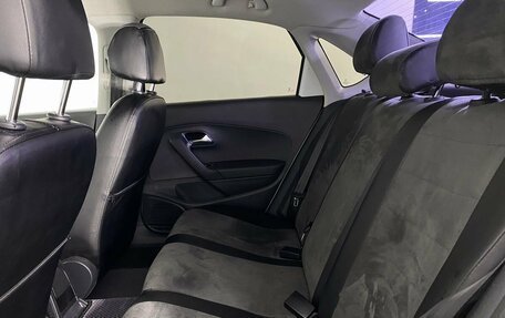 Volkswagen Polo VI (EU Market), 2015 год, 955 000 рублей, 14 фотография