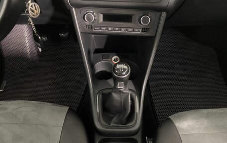 Volkswagen Polo VI (EU Market), 2015 год, 955 000 рублей, 17 фотография