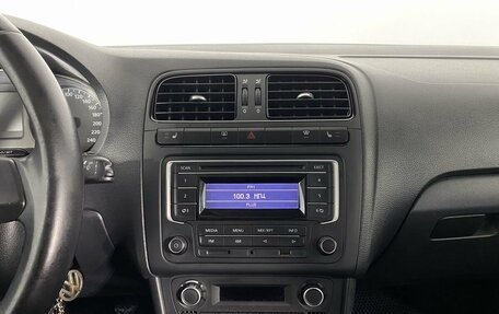 Volkswagen Polo VI (EU Market), 2015 год, 955 000 рублей, 18 фотография