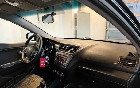 KIA Rio III рестайлинг, 2017 год, 971 000 рублей, 12 фотография