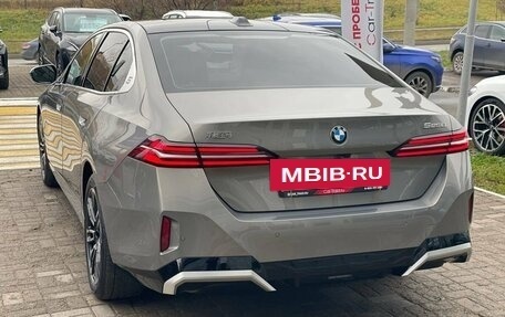 BMW 5 серия, 2024 год, 5 990 000 рублей, 7 фотография