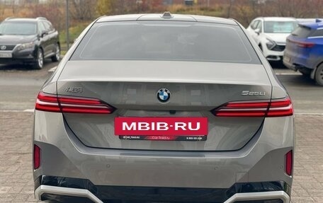 BMW 5 серия, 2024 год, 5 990 000 рублей, 6 фотография