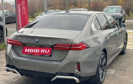 BMW 5 серия, 2024 год, 5 990 000 рублей, 5 фотография