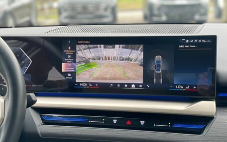 BMW 5 серия, 2024 год, 5 990 000 рублей, 21 фотография